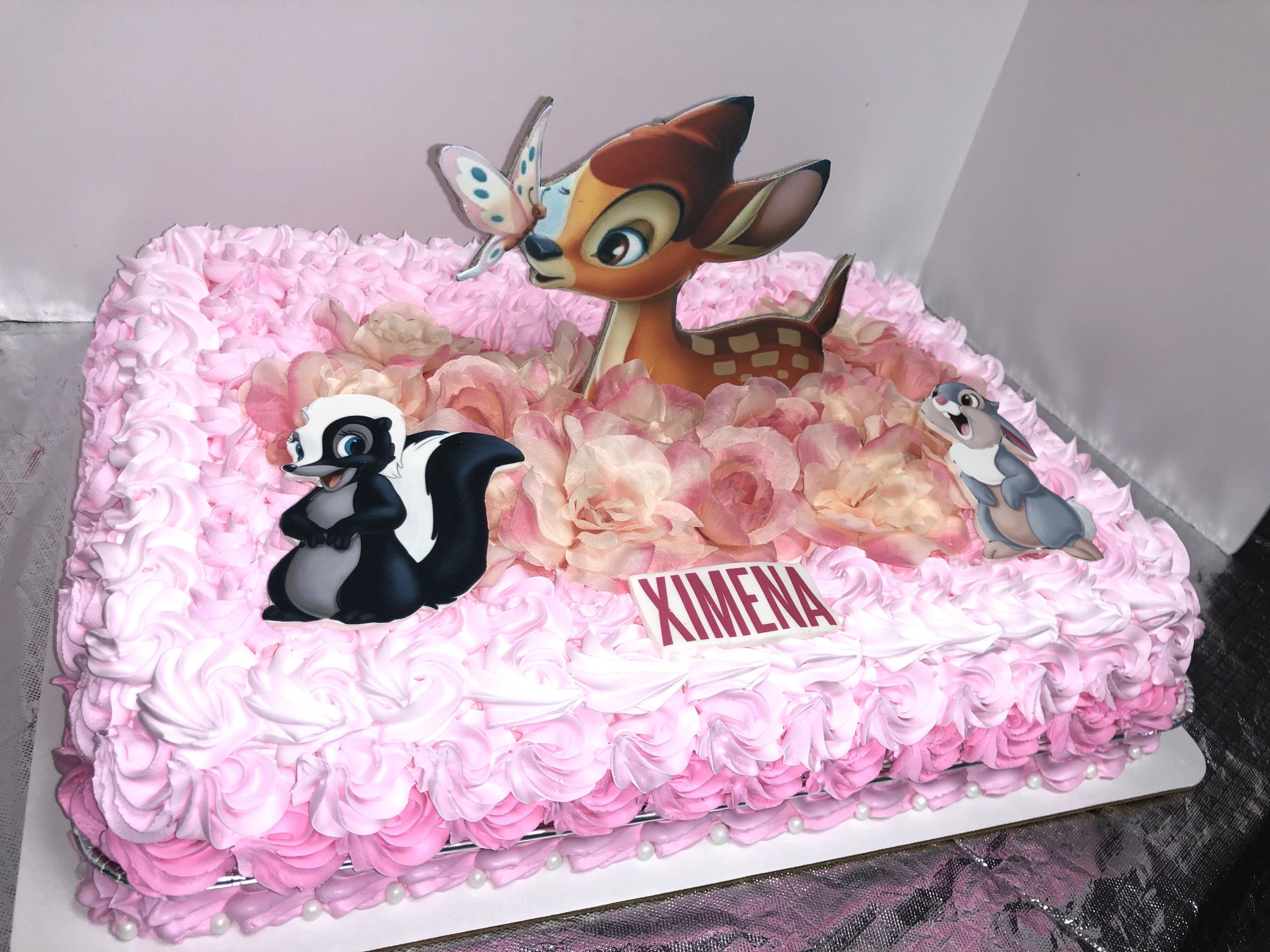 Bambi - Cakes by Bella